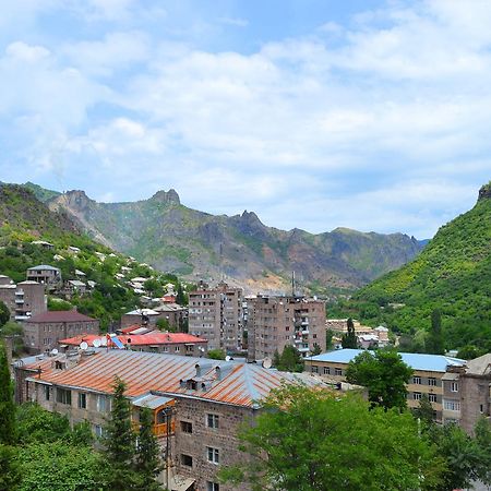 Parisis B&B In Алаверди Екстериор снимка