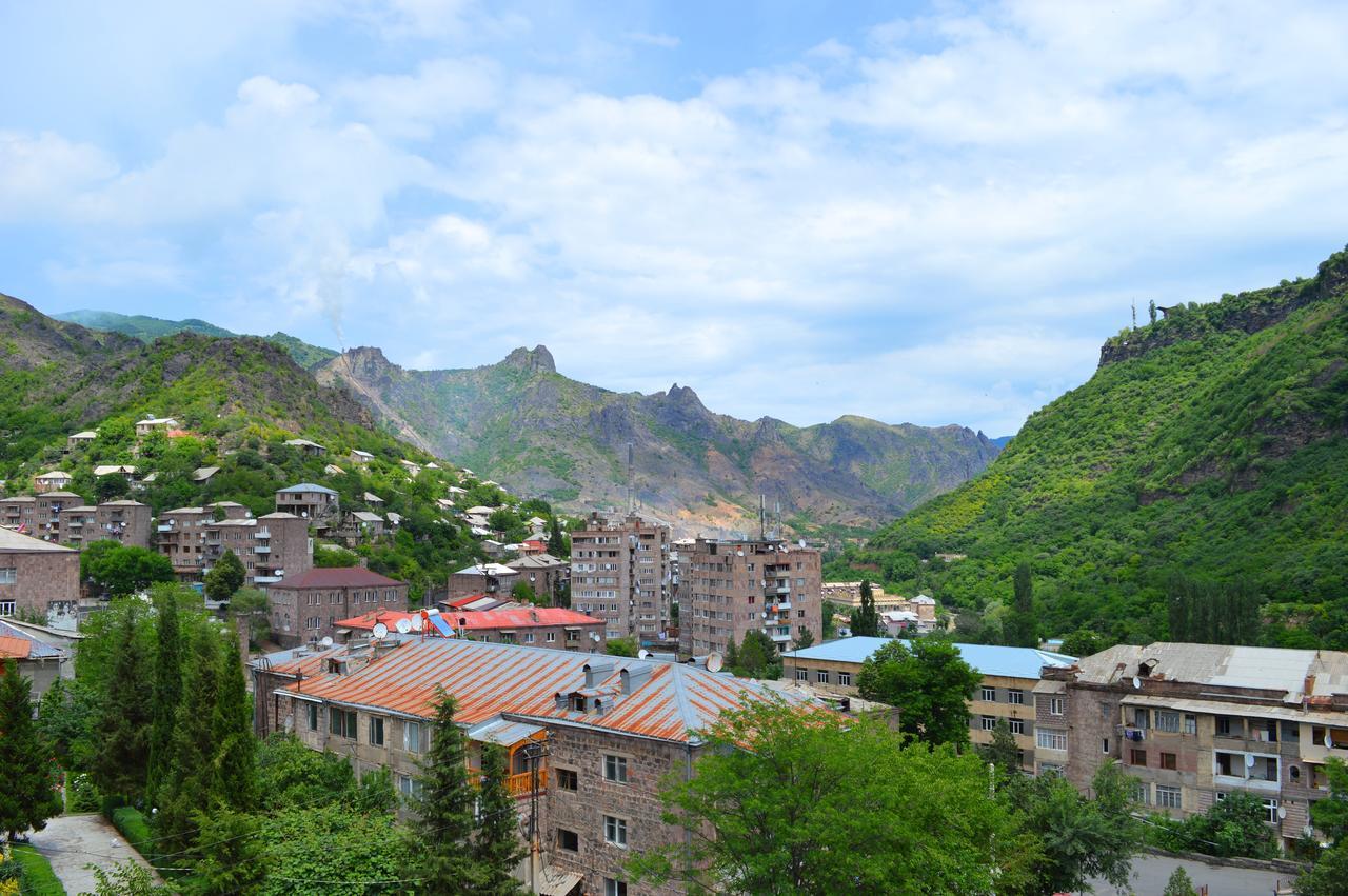 Parisis B&B In Алаверди Екстериор снимка